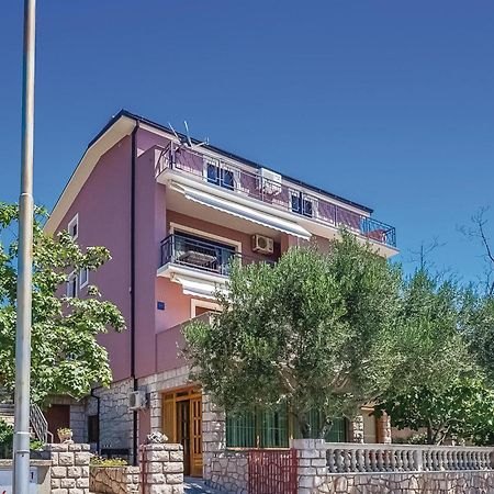 Cozy Apartment In Novi Vinodolski With Kitchen المظهر الخارجي الصورة